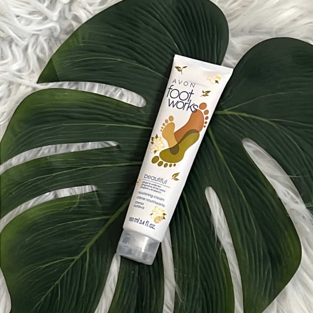 Avon Foot Works Beautiful Nourishing Cream Ginger & White Tea